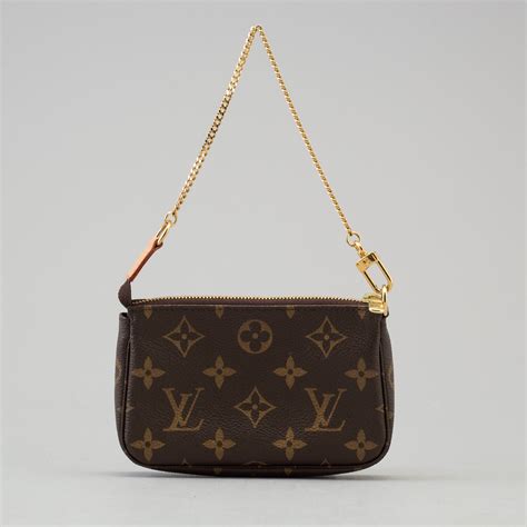 louis vuitton small pouch|louis vuitton small shoulder bag.